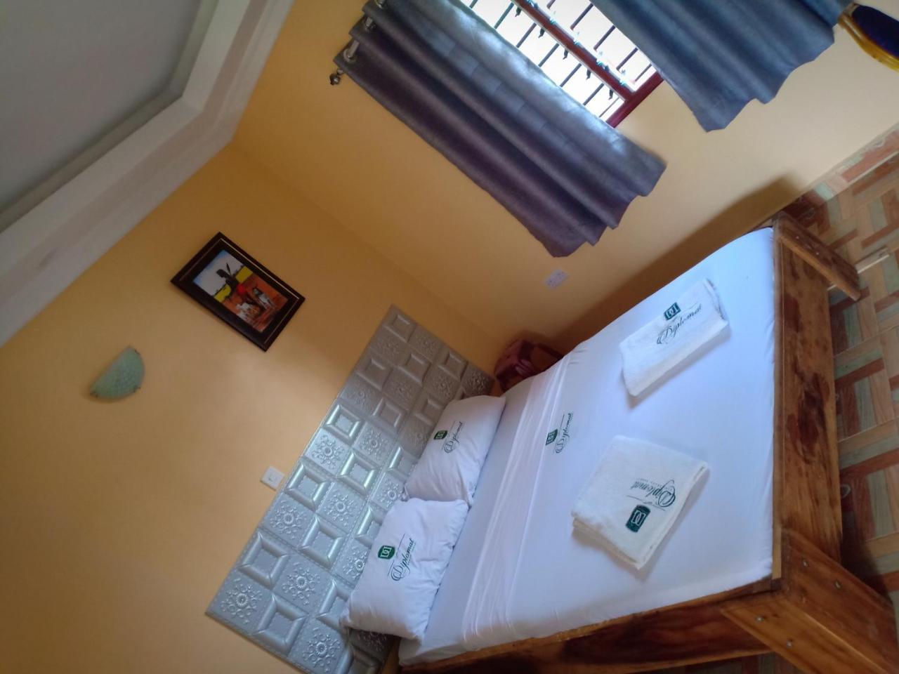 Diplomat Diani Beach Resort Buitenkant foto
